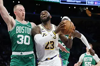 Селтикс се разправи с Лейкърс насред Ел Ей в голямото дерби на НБА (ВИДЕО)