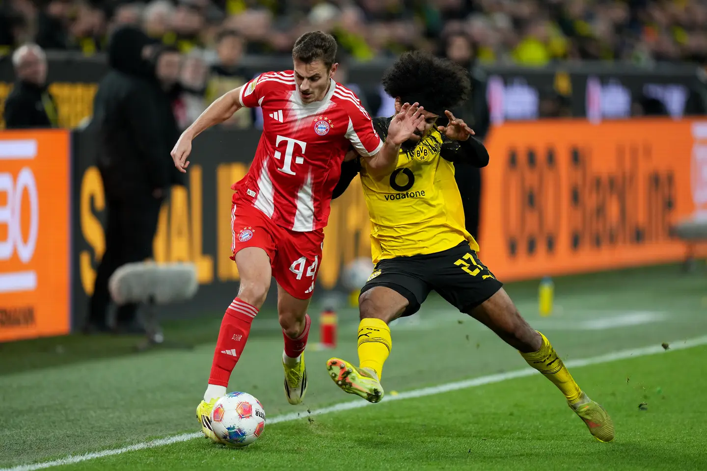 Йосип Станишич, Карим Адейеми / startphoto.bg