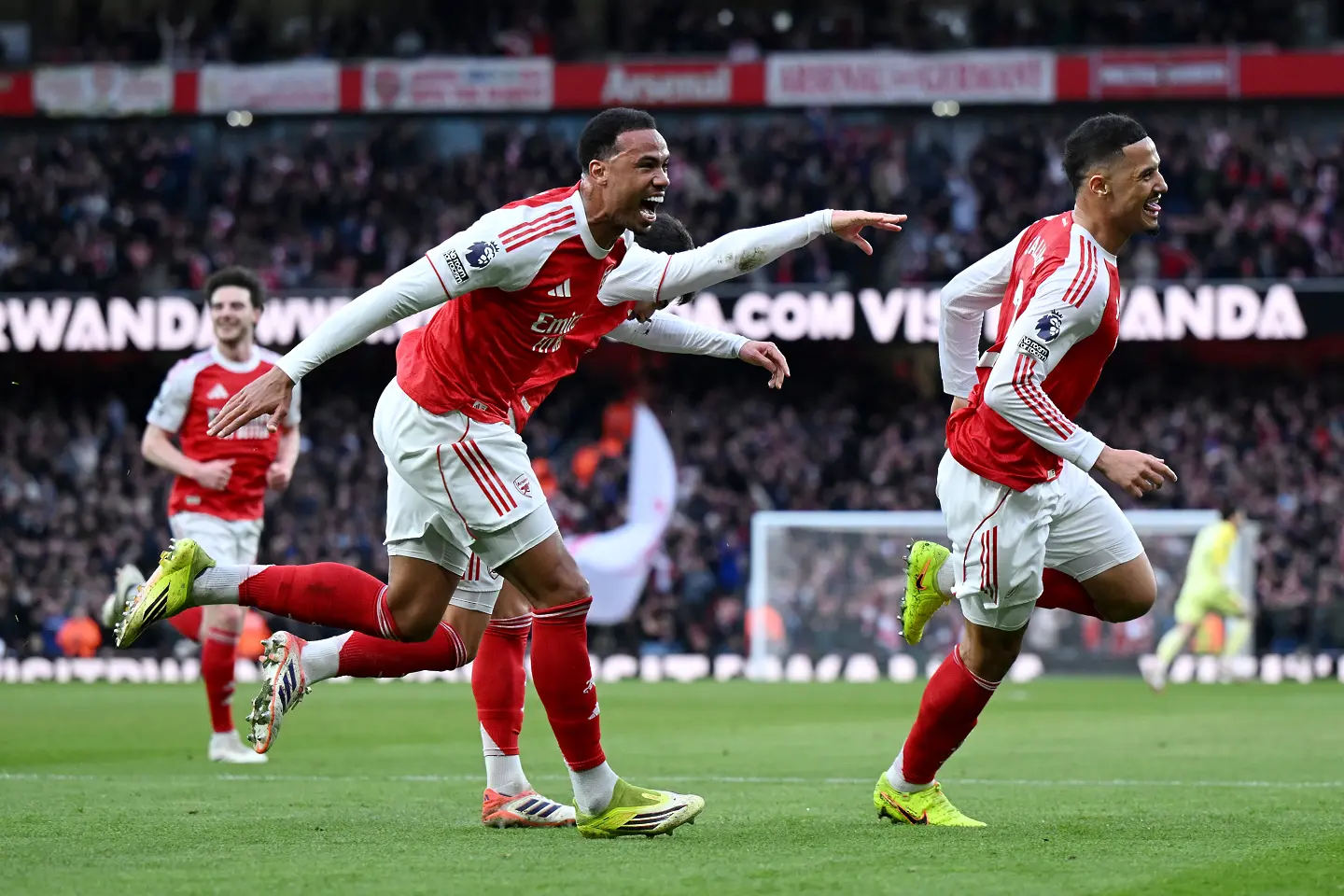 Арсенал с шампионска победа в дербито срещу Челси