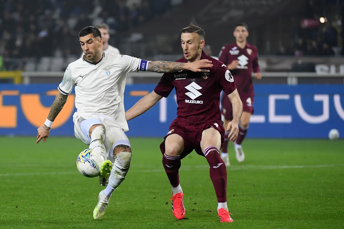 Матиа Дзакани, Ардиан Исмайли, Лацио - Торино / Getty Images