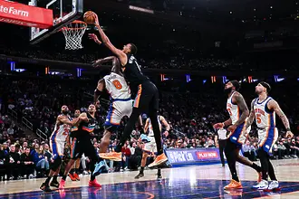 Ню Йорк Никс спря победната серия на Сан Антонио Спърс (ВИДЕО)