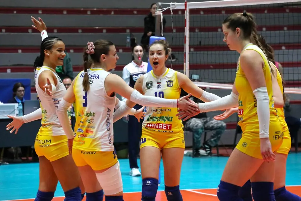 Марица / volleymaritza.bg