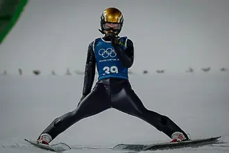 Владимир Зографски се качи на подиума в Лахти след дисквалификация на Домен Превц