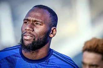 Нападателят на Левски&nbsp;Мустафа Сангаре претърпя успешна операц...