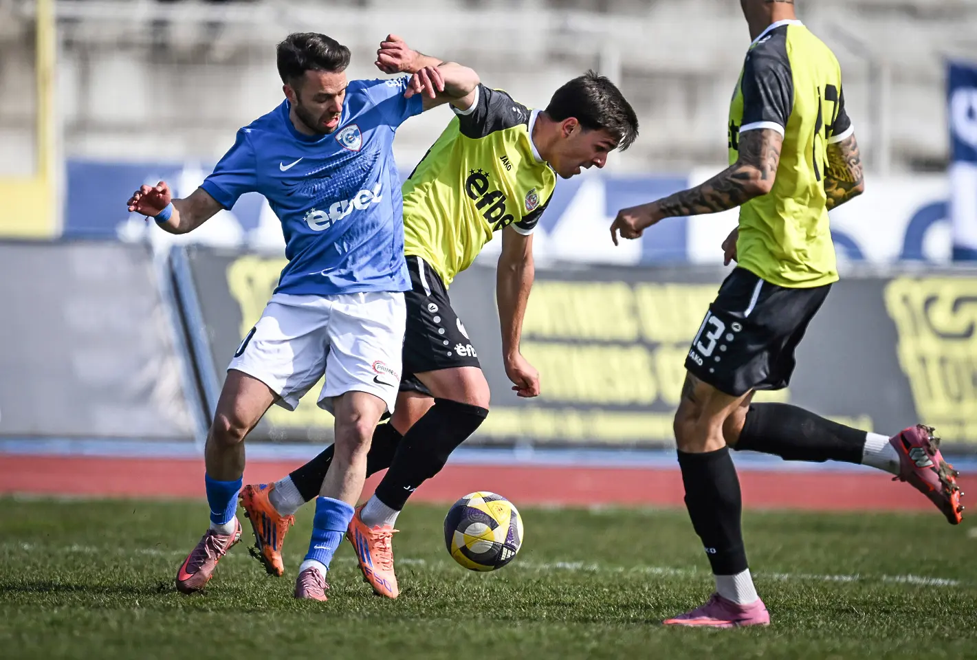 Жота Лопеш срещу Ангелос Тсингарас / startphoto.bg 