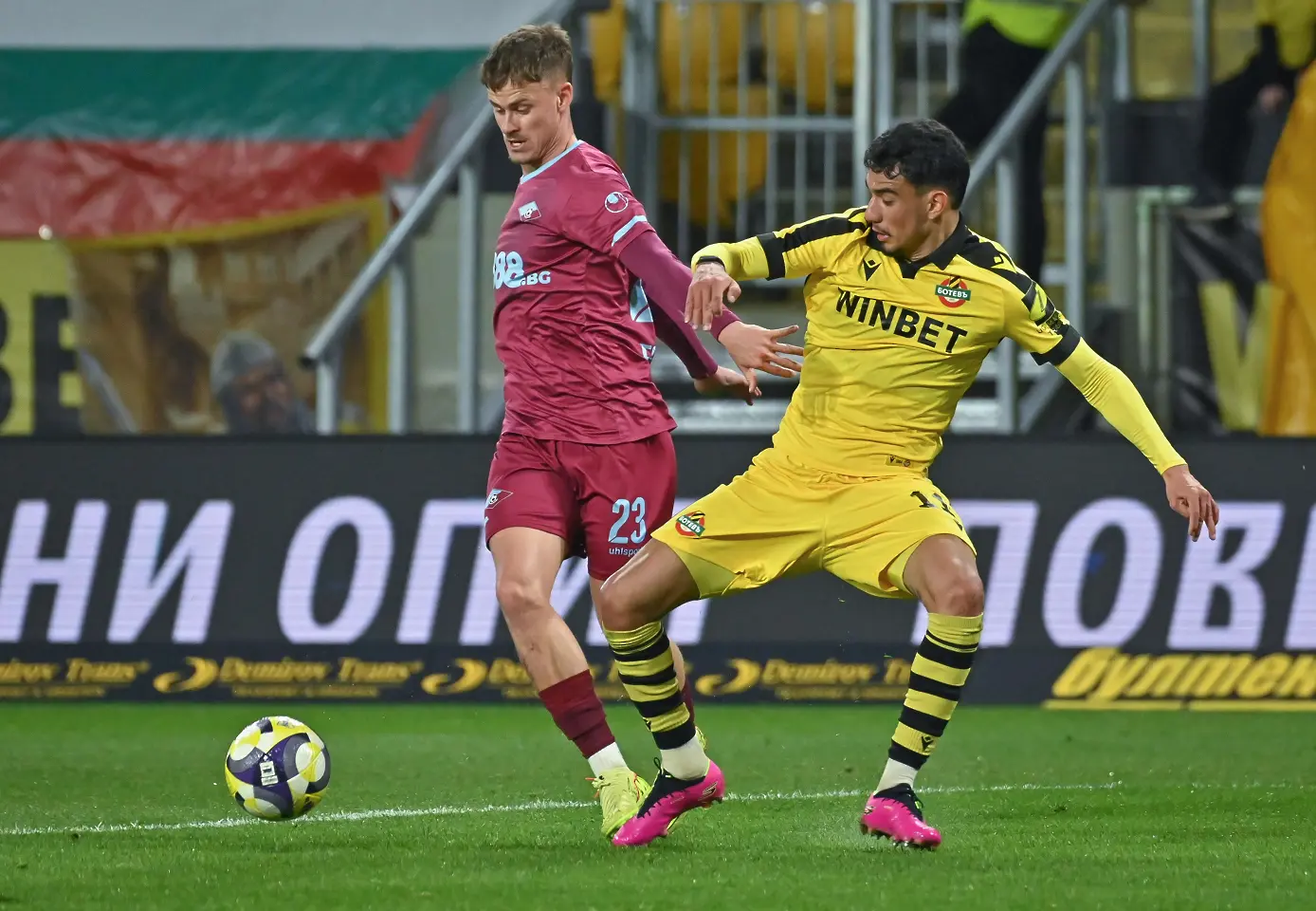 Педро Игор и Робин Шутен / startphoto.bg