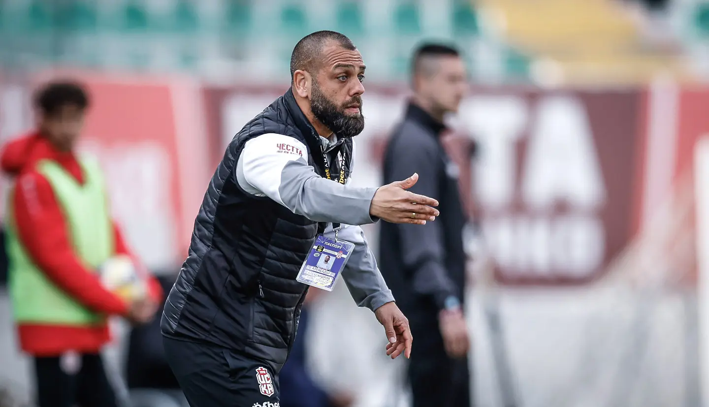 Александър Александров/ startphoto.bg