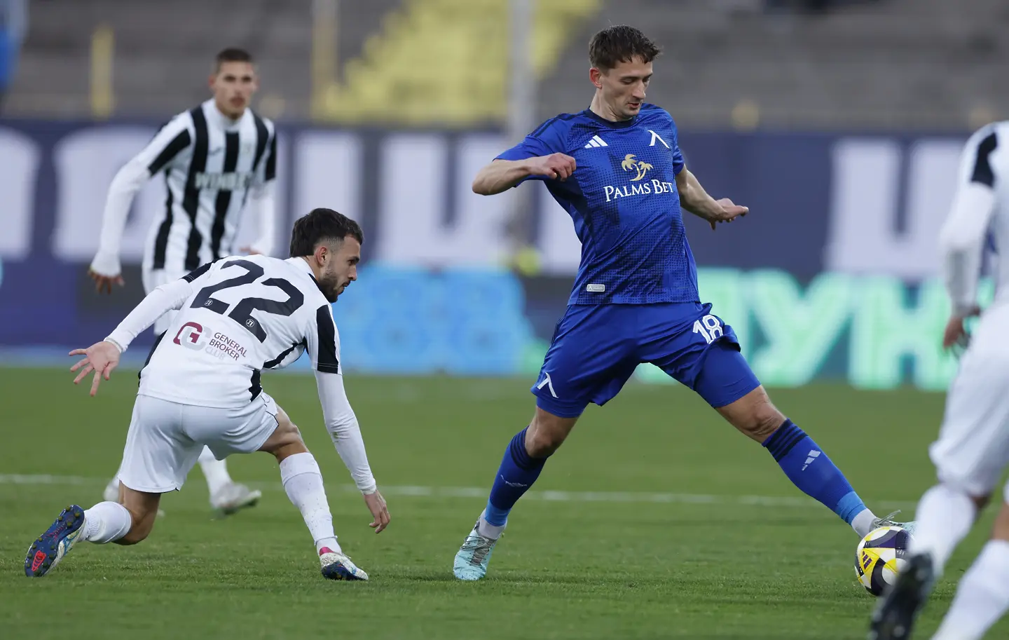 На живо: Левски - Локомотив Пловдив, нов записва първи минути за "сините", Асен Митков титуляр (Състави)