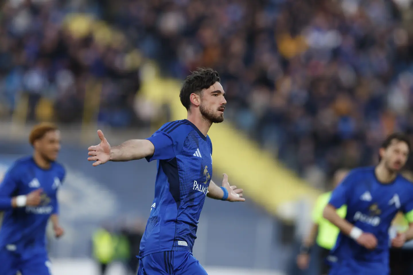 На живо: Левски - Локомотив Пловдив, нов записва първи минути за "сините", Асен Митков титуляр (Състави)