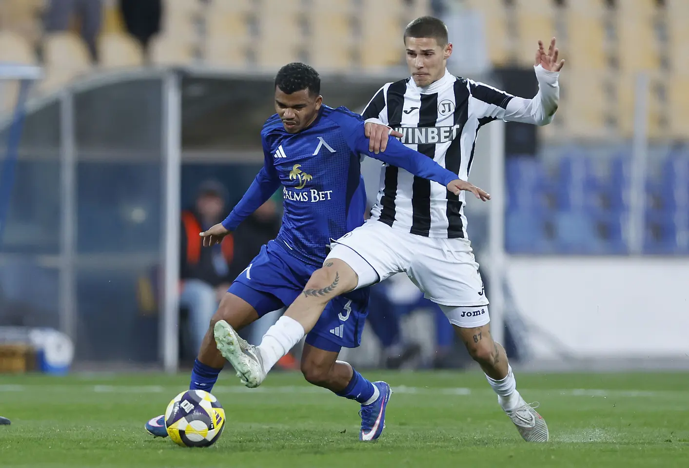 На живо: Левски - Локомотив Пловдив, нов записва първи минути за "сините", Асен Митков титуляр (Състави)