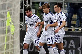 Шедьовър на Да Куня донесе победата на Комо срещу Каляри