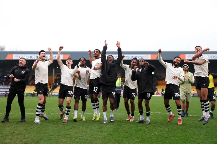 ФА Къп в пълния си блясък: третодивизионен тим е на 1/4-финал, след като изхвърли отбор от Висшата лига 