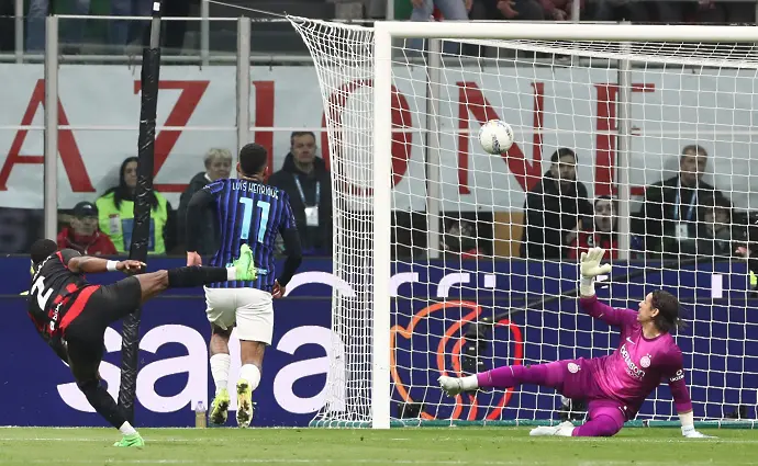 На живо Дерби дела Мадонина: Милан първи удари Интер