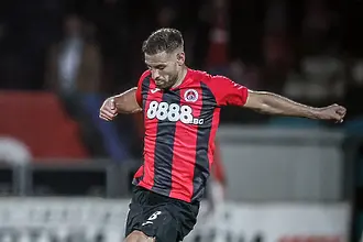 Дългото чакане свърши - Симеон Славчев обратно на терена след осем месеца