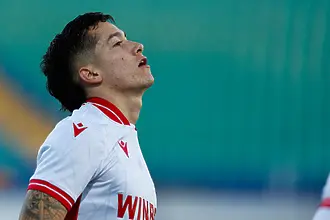 Нов в ЦСКА мина под венчилото дни, след като предложи брак на приятелката си