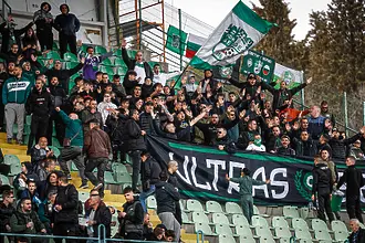 Дисциплинарната комисия с тежки наказания за Берое след мача с Левски 