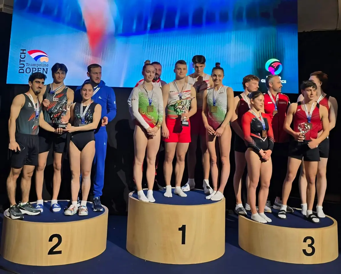 България спечели отборната титла на международния турнир по скокове на батут в Нидерландия