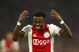 Обрат: Куинси Промес наруши мълчанието си и призна, че е намушкал братовчед си