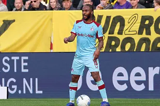 Кошмарното начало на Рахийм Стърлинг във Фейенорд