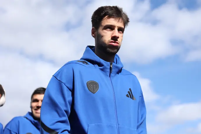 Илия Груев и Лийдс с важна точка в битката за оцеляване