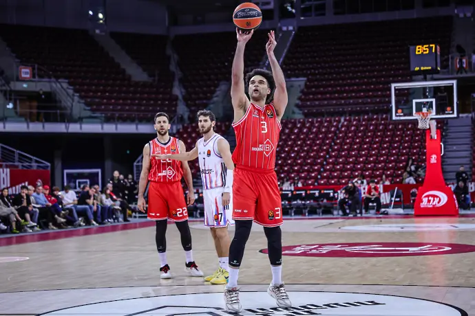 Апоел Тел Авив надигра Париж, Боби Младенов и Дий Бост изгледаха мача в София