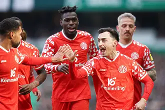 Майнц 05 с важна победа в битката за оцеляване