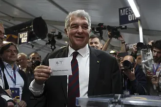 Лапорта купонясвал до 3 часа сутринта след победата в изборите 