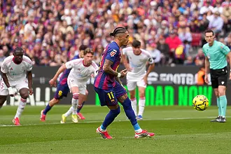 Барселона постигна убедителна победа с 5:2 над Севиля в двубой от 28...