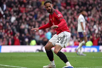 Манчестър Юнайтед взе превес в битката за Шампионска лига, Астън Вила с наведена глава