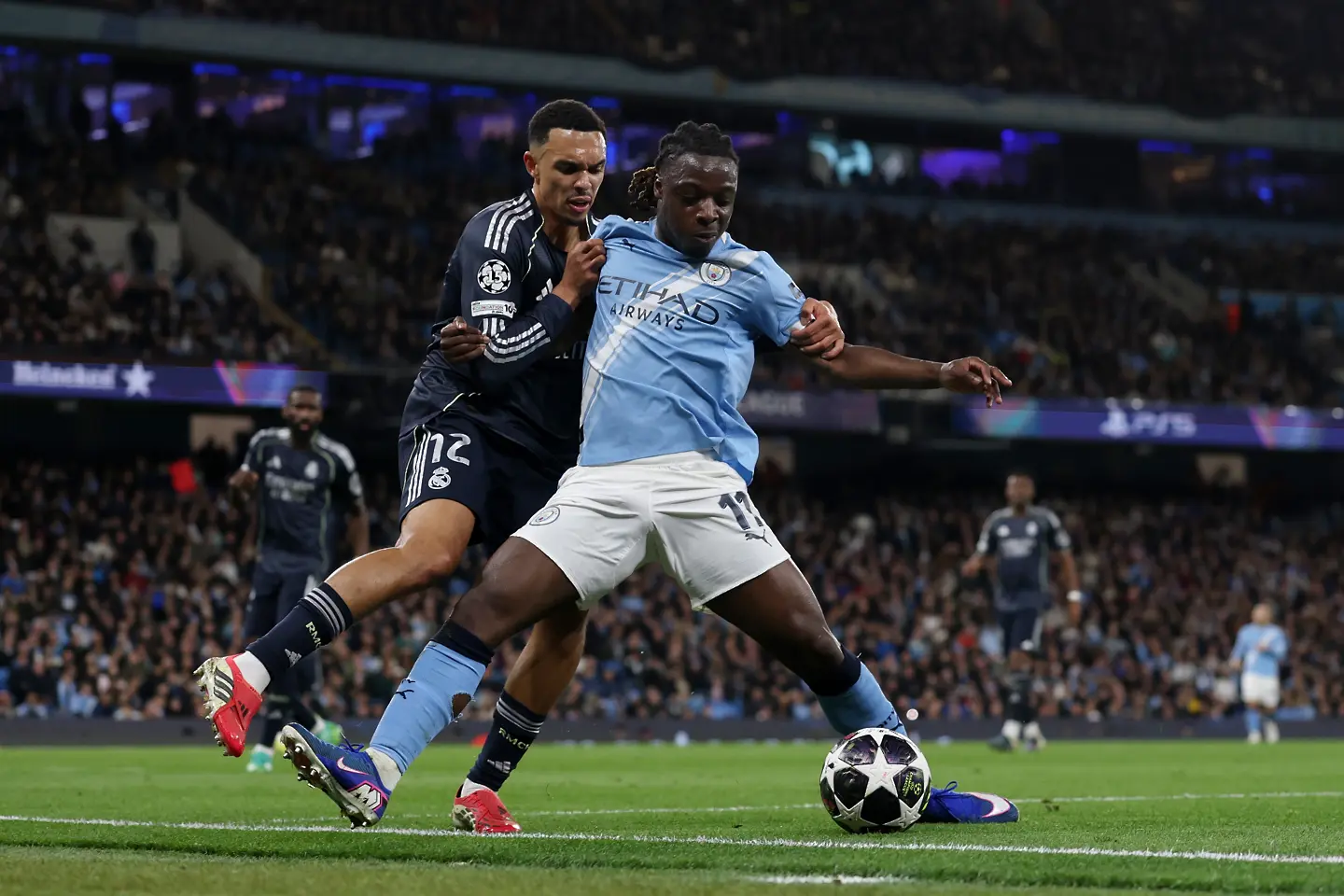 Трент Александър-Арнолд, Жереми Доку / Getty Images