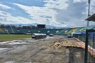 Започна обновяването на лекоатлетическата писта на Националния стадион