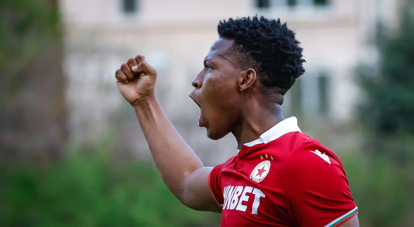 Браян Морено / startphoto.bg