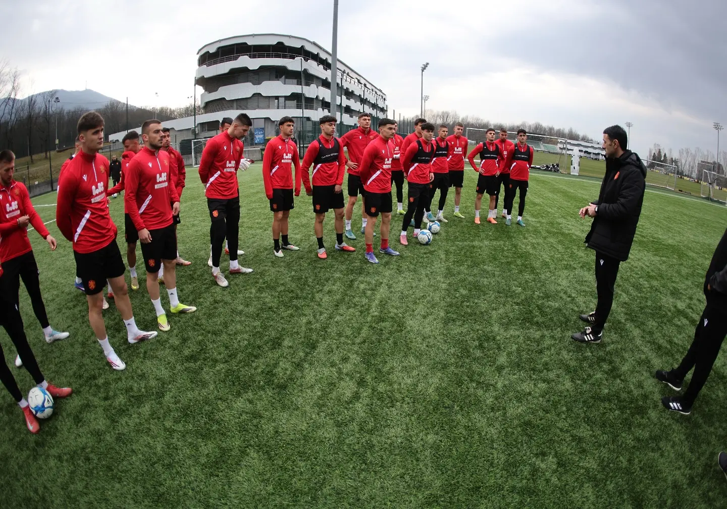 Контузия наложи промяна в състава на младежите