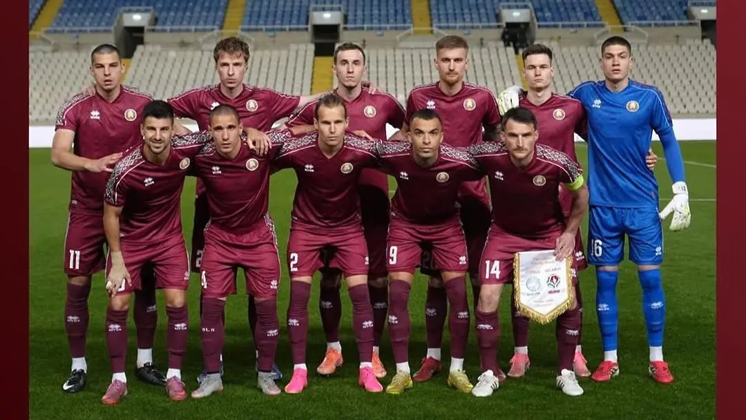 Фьодор Лапоухов и Макс Ебонг с националния отбор на Беларус / www.instagram.com/belarus_football_team/