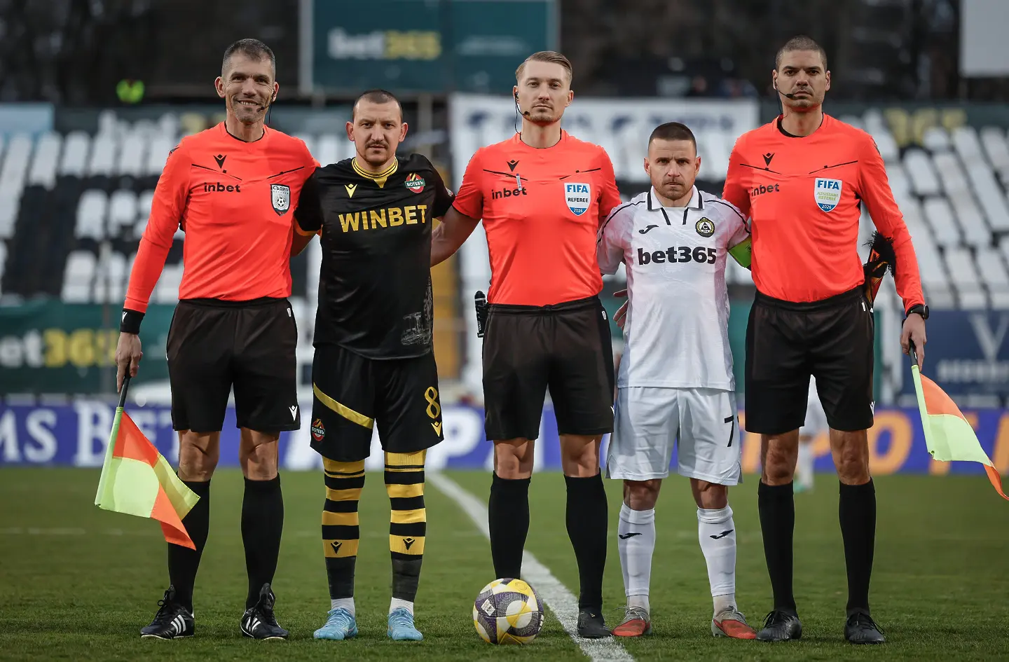 Тодор Неделев, Васил Минев, Иван Минчев; Славия - Ботев Пловдив / startphoto.bg