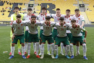 България U17 се измъчи с Малта U17