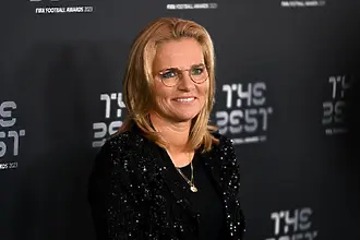 ФИФА нареди: жени треньори на дамските отбори