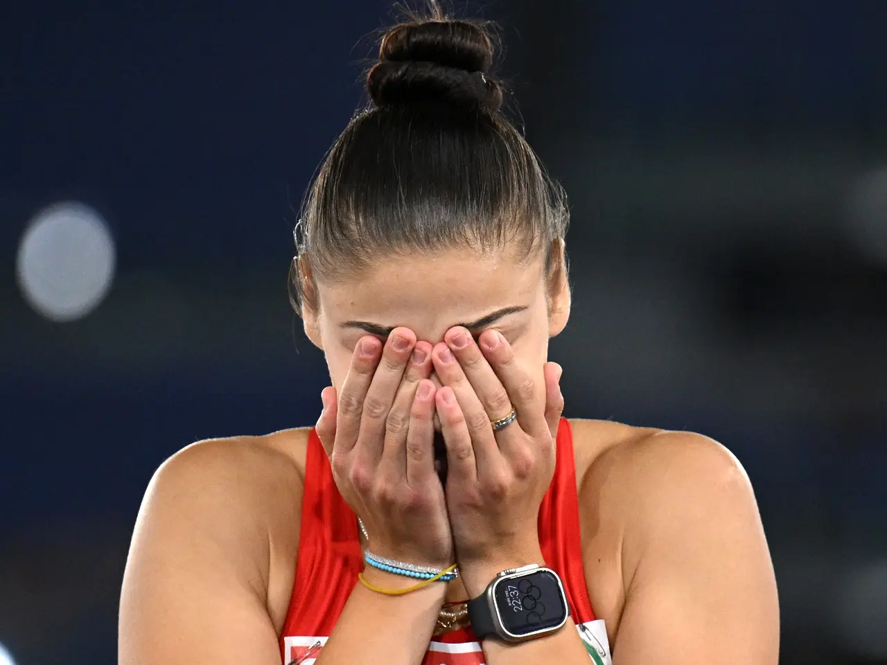 Алекс Начева с контузия / Getty Images