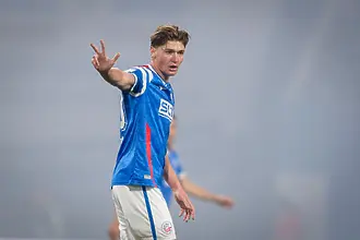 България чака решението на Райън Надери