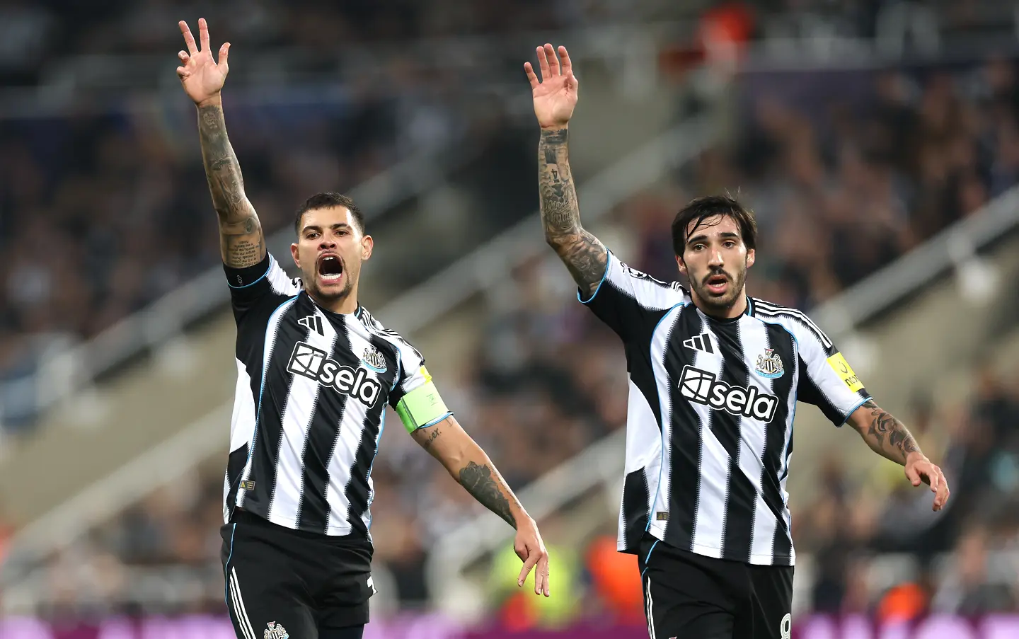 Бруно Гимараеш и Сандро Тонали / Getty Images 