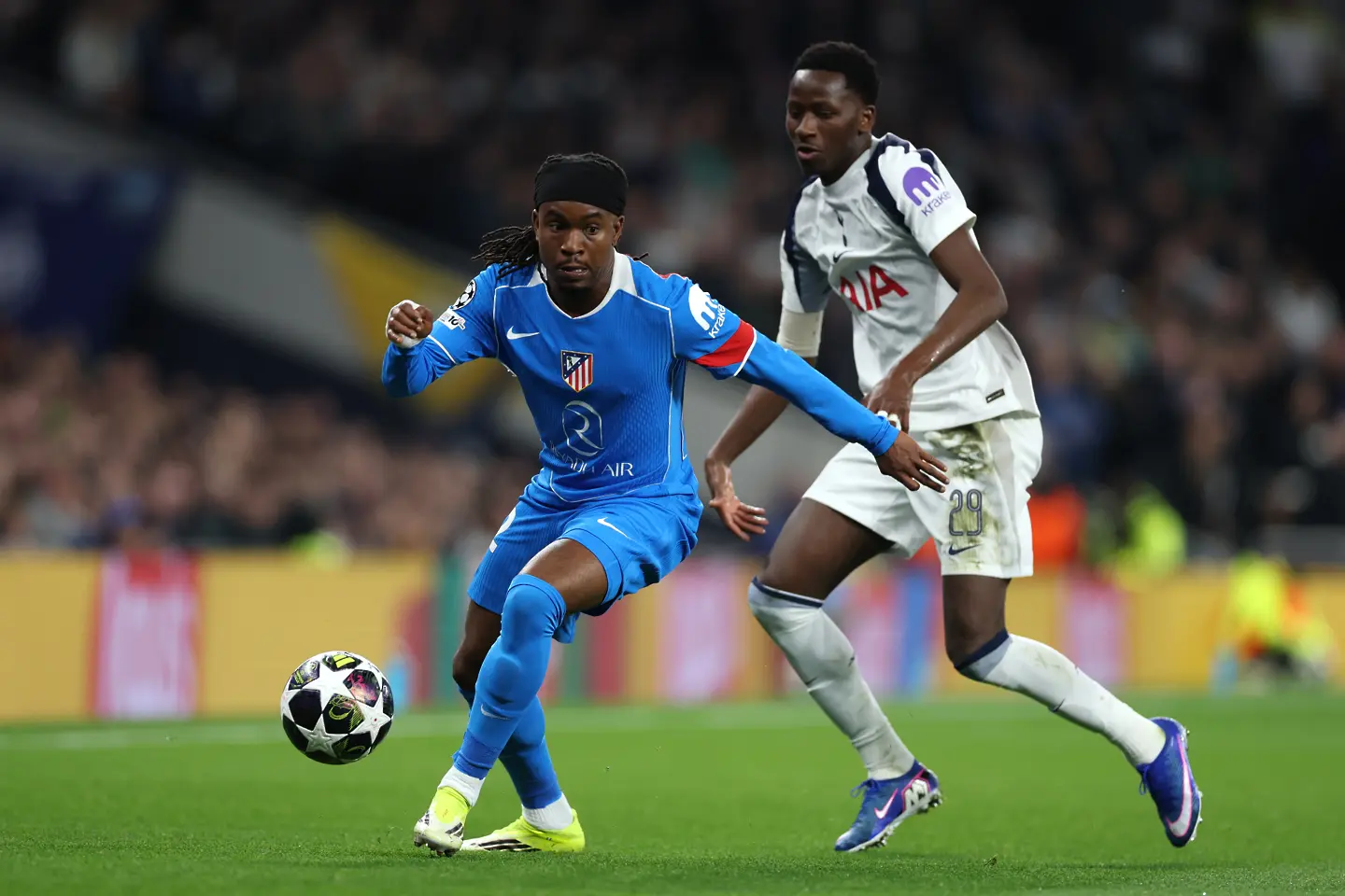 Адемола Луукман, Папе Матар Сар / Getty Images