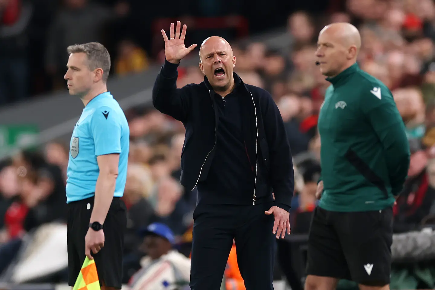 На живо: Ливърпул търси обрат срещу Галатасарай (Състави)