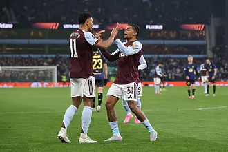 Астън Вила взе втория френски скалп в Лига Европа