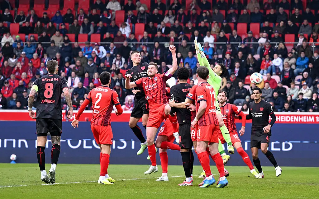 Байер Леверкузен изпи горчивото хапче срещу опашкаря в Германия