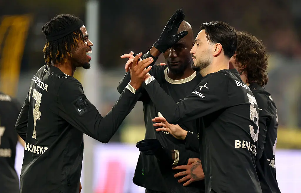 Борусия изпусна дузпа, но направи паметен обрат срещу Хамбургер с помощта на още две пред “Жълтата стена”