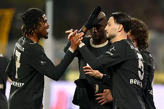 Борусия Дортмунд постигна паметен обрат от 0:2 до 3:2 в домакинствот...