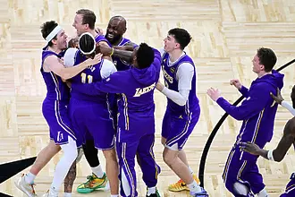 Този път героят не се казваше Лука, а Люк, ЛеБрон Джеймс с исторически рекорд в НБА (ВИДЕО)