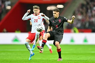 Полша обърна Албания, за да си осигури среща с Швеция за място на Мондиала