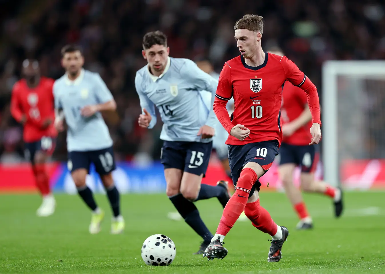 Коул Палмър и Федерико Валверде / Getty Images