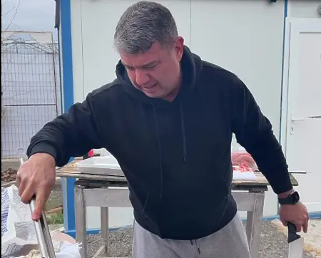 Босът на Берое запретна ръкави и направи барбекю за играчите